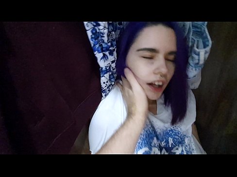 ❤️ Menemukan adikku di lemari dan membantunya cum ☑ Video anal pada kami ❤